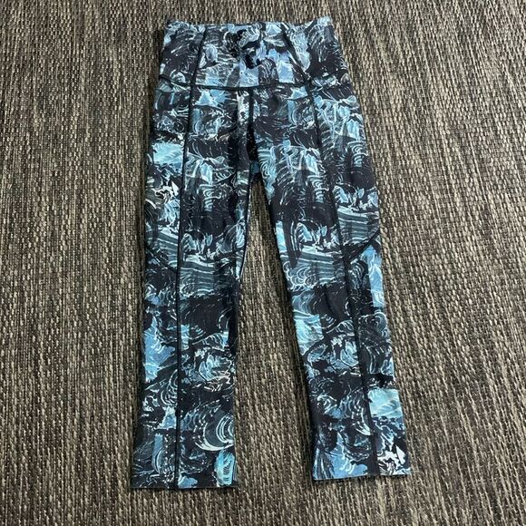 Lululemon Fast & Free Crop II *Nulux 18" - Picture 1 of 8